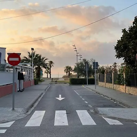 ''los Pinos'' 50m De La Apartment